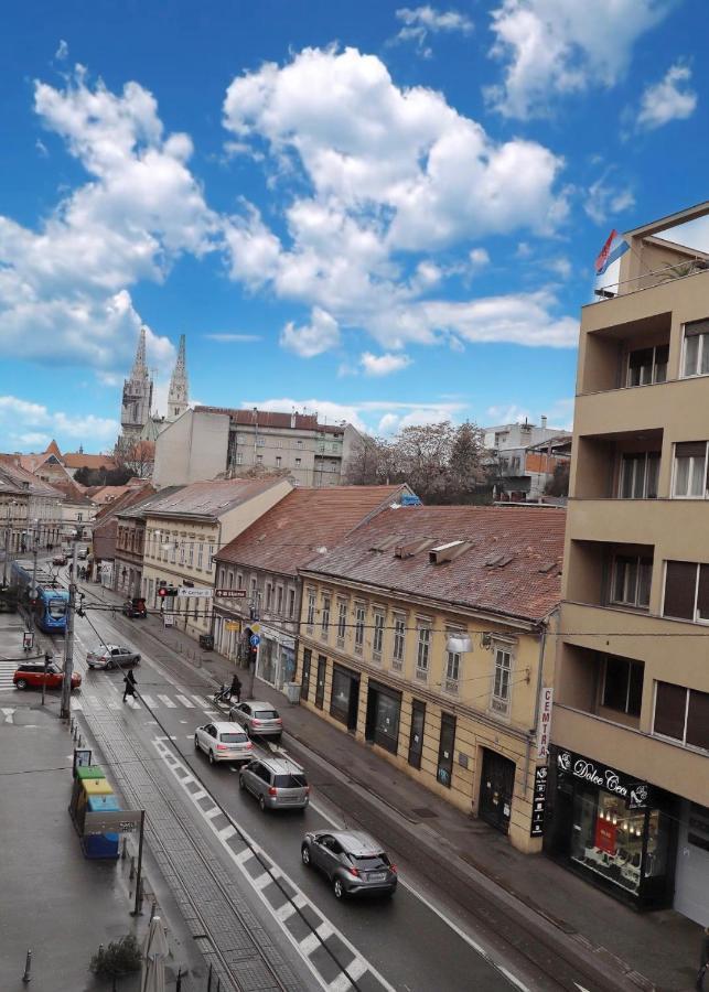 Deluxe City As Apartment - Free Parking Zagreb Exterior photo